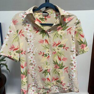 Vintage Hawaiian Button-Up Shirt – Tropical Floral Print